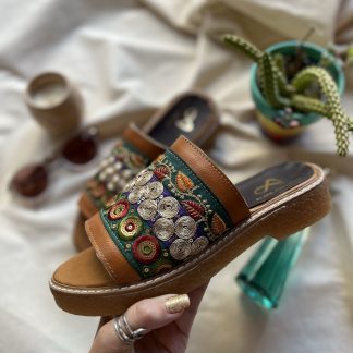 Enid (Cuero) Talle 35 y 38