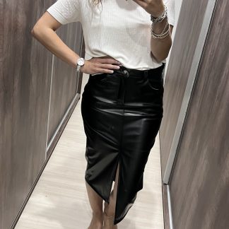 Pollera engomada larga